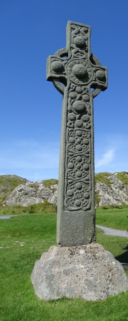 Photo 3 - carved cross